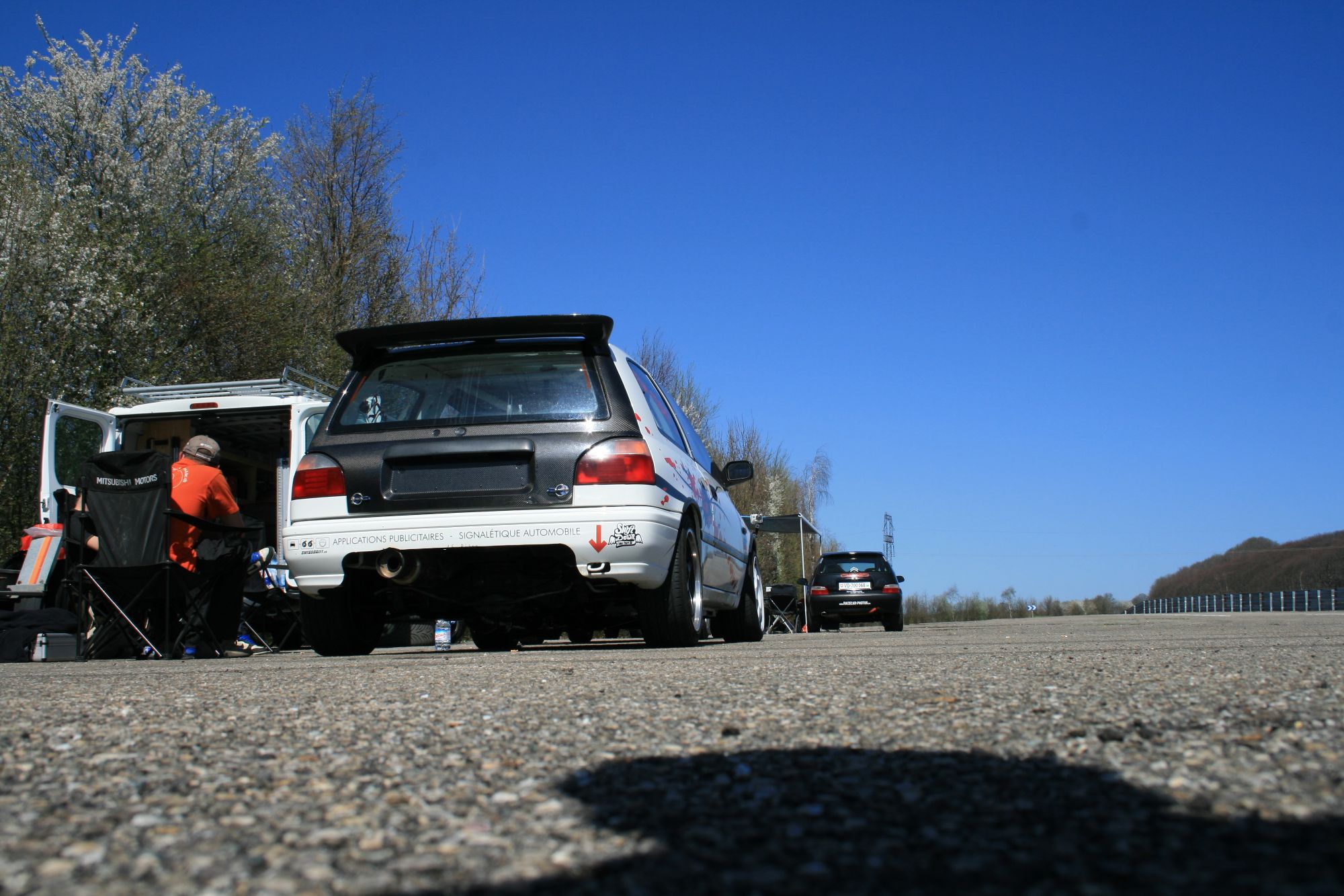 Nissan Sunny RB26 au circuit du Laquais