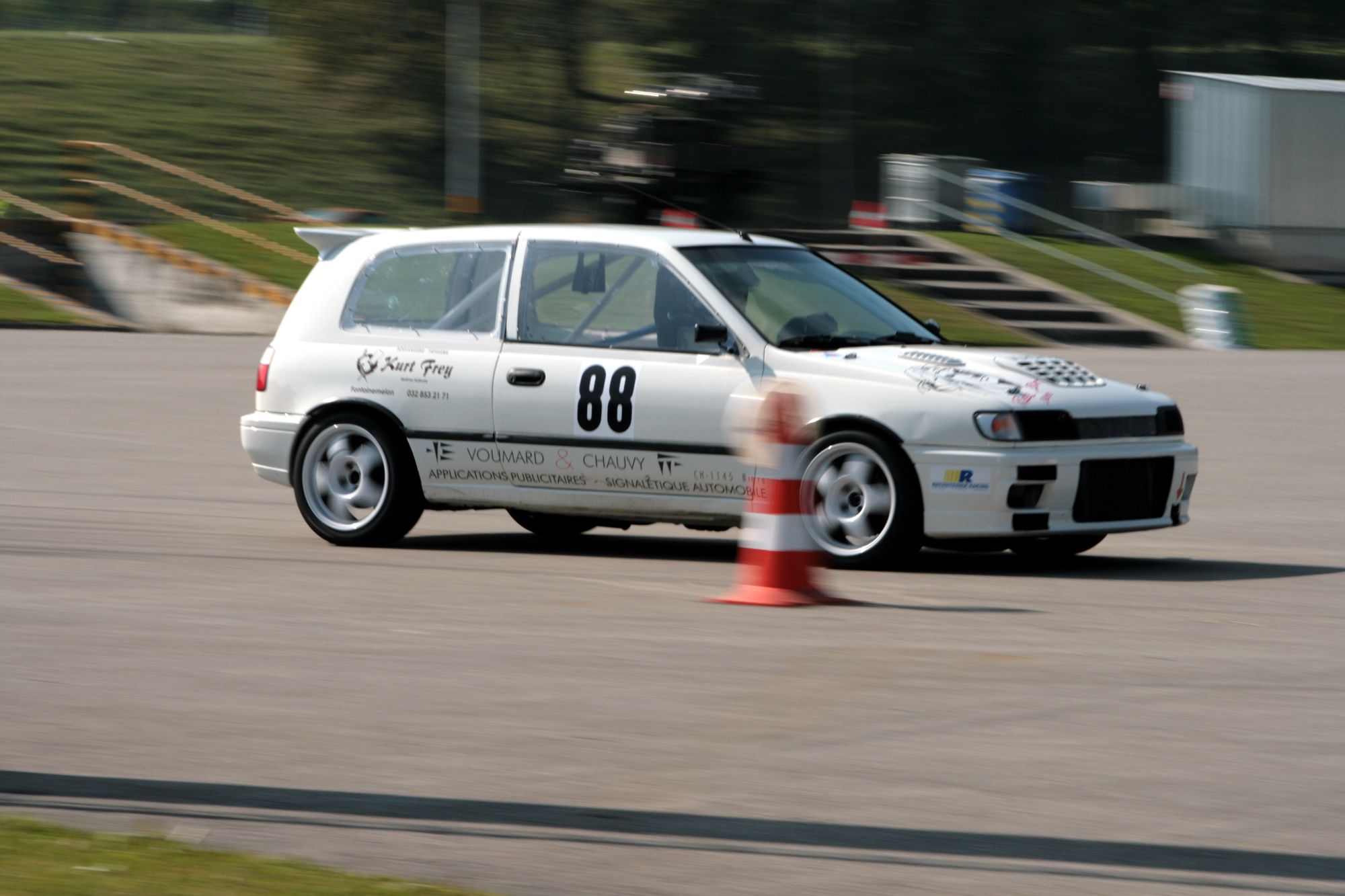 Nissan Sunny RB26 avant kit carrosserie