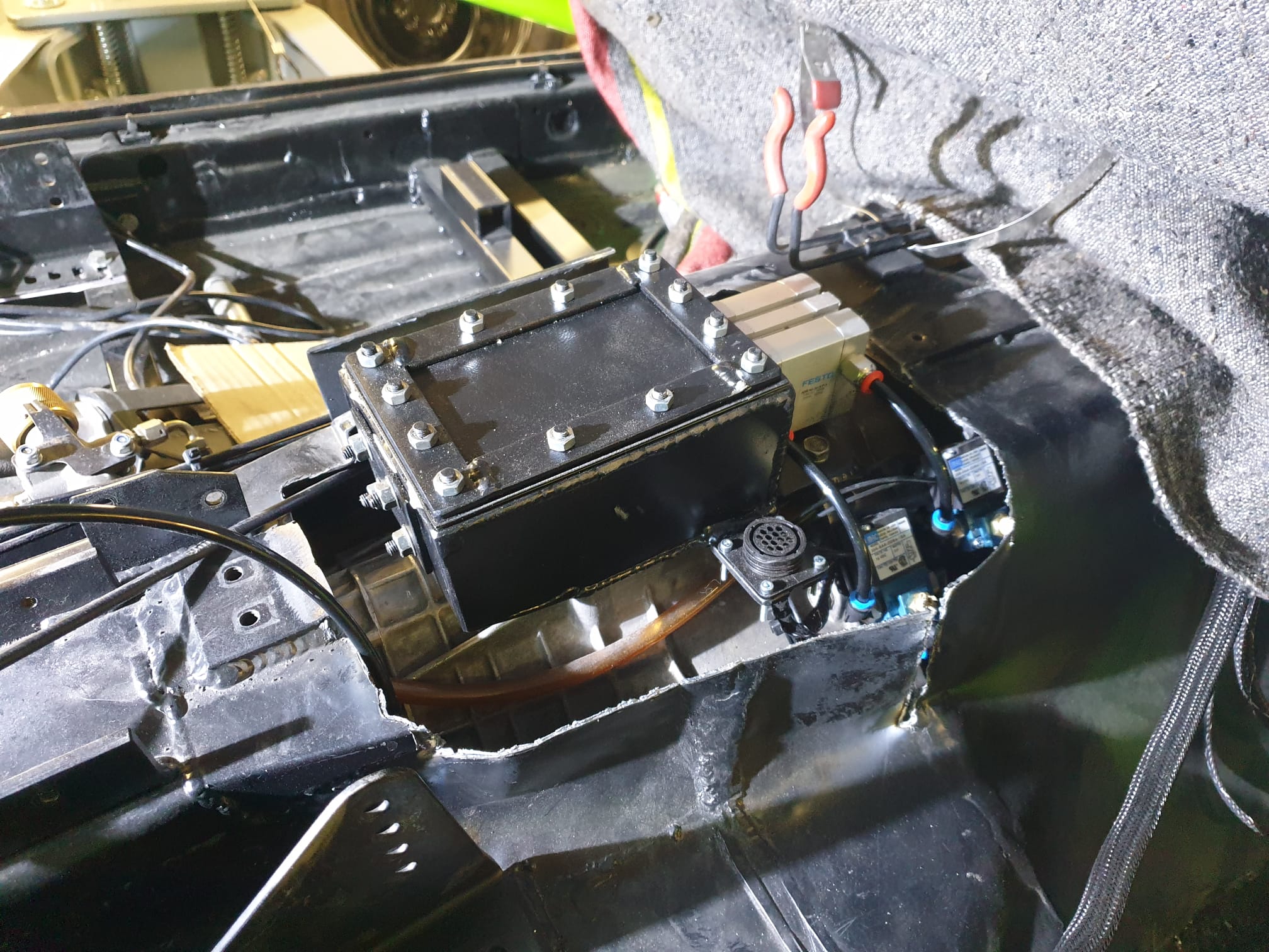 Montage du système dans la voiture