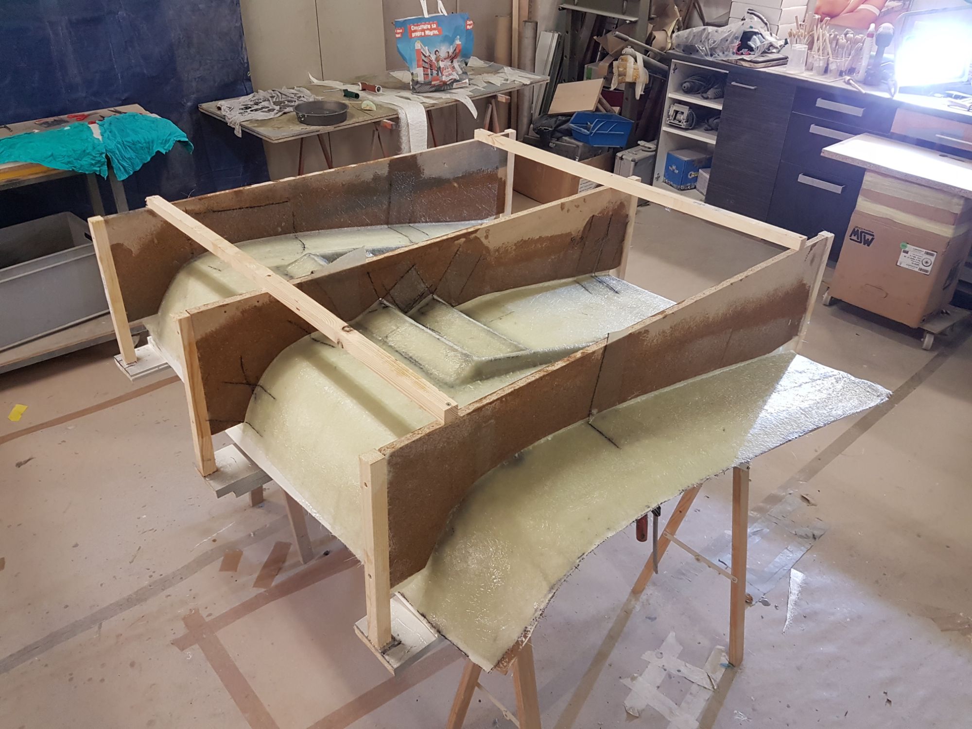 Moulage du capot moteur